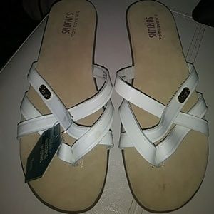 Brand new bass sandals